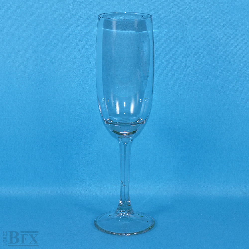Sold at Auction: Stephen Smyers Art Glass Fluted Champagne Glasses