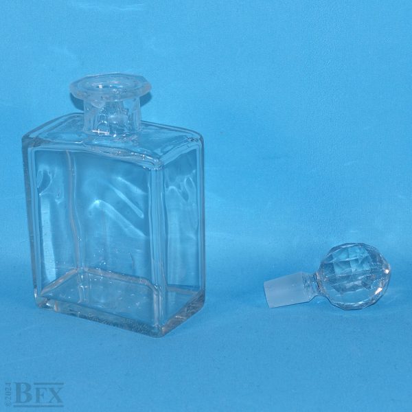 PB08 - Large Square Vintage Perfume Bottle - Image 2