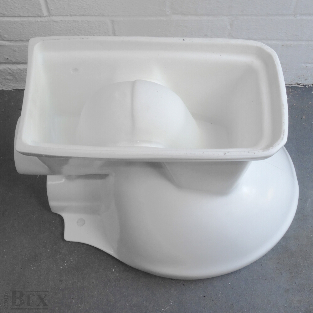 BW05 - Ceramic Toilet & Cistern - Image 9