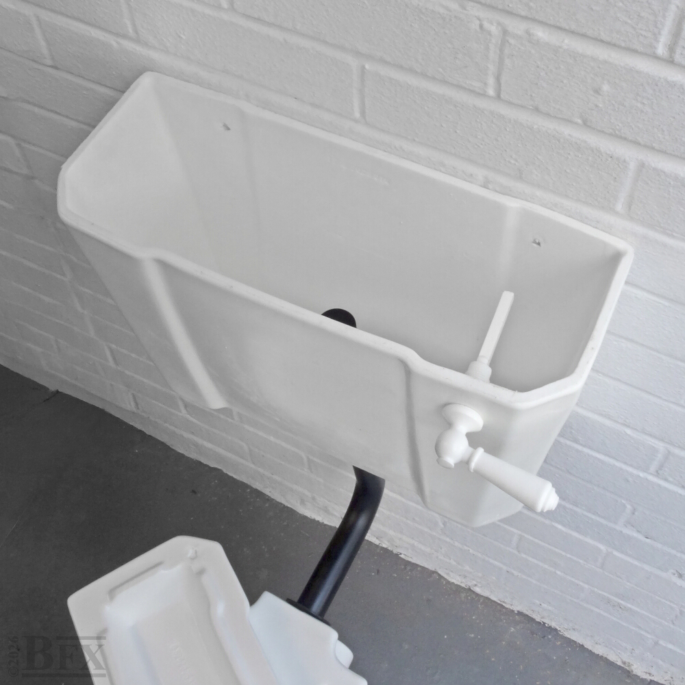 BW05 - Ceramic Toilet & Cistern - Image 3